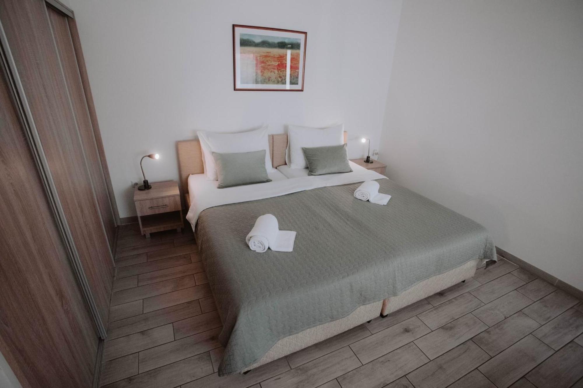 Peric - Apartment Zupanja